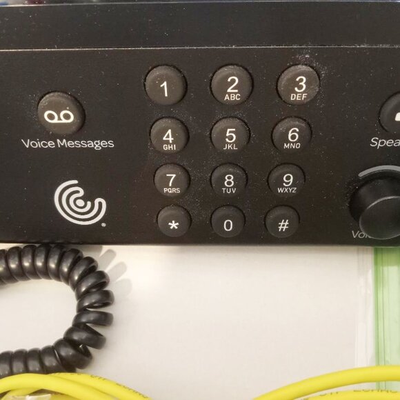 Caption Call Phone 78T Black Hearing Impaired Touch Screen Ethernet Tested - Picture 5 of 16